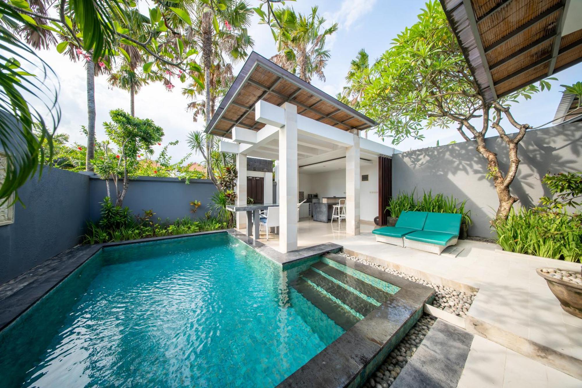 The Tukad Villa Seminyak Exterior foto